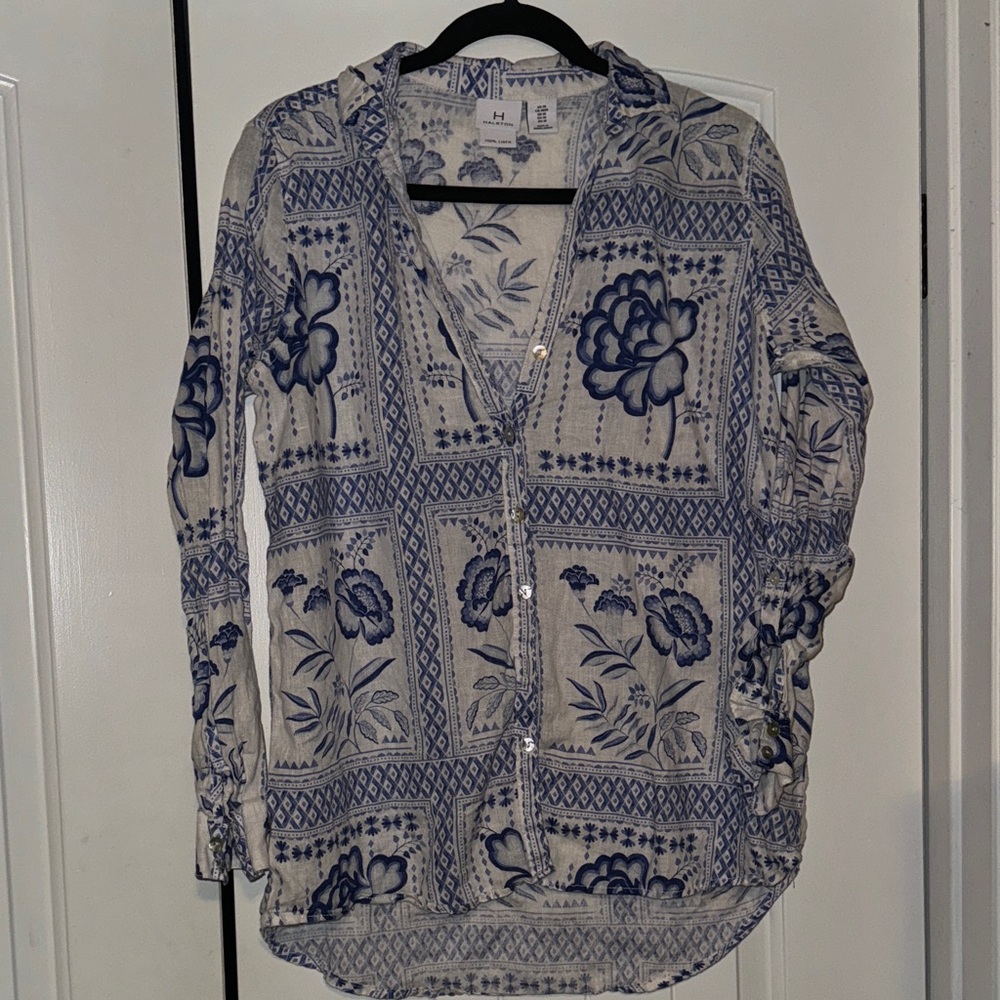 H by Halston Blue and White Button Down Shirt